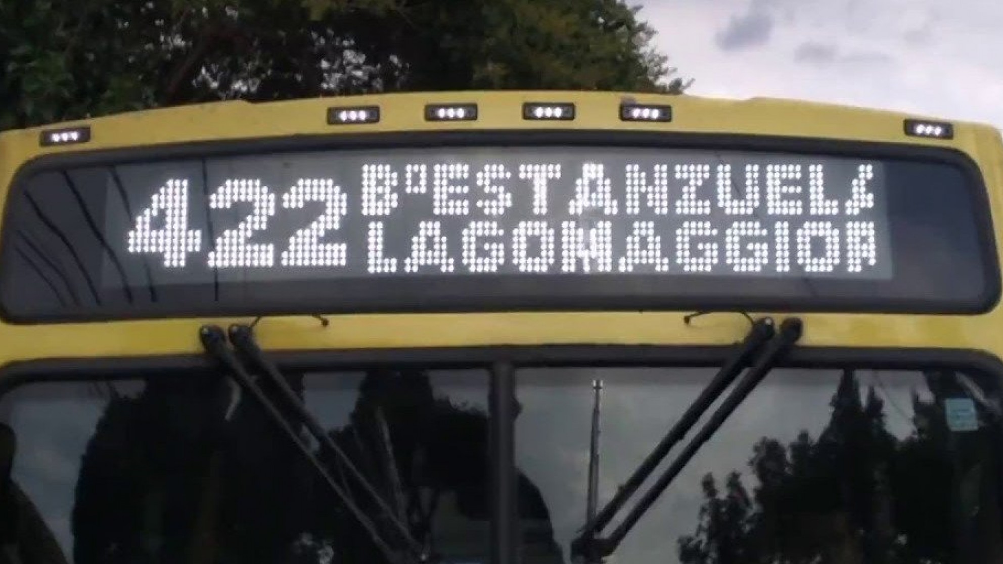 Asaltaron a un chofer de colectivo y a una pasajera en el oeste de Ciudad